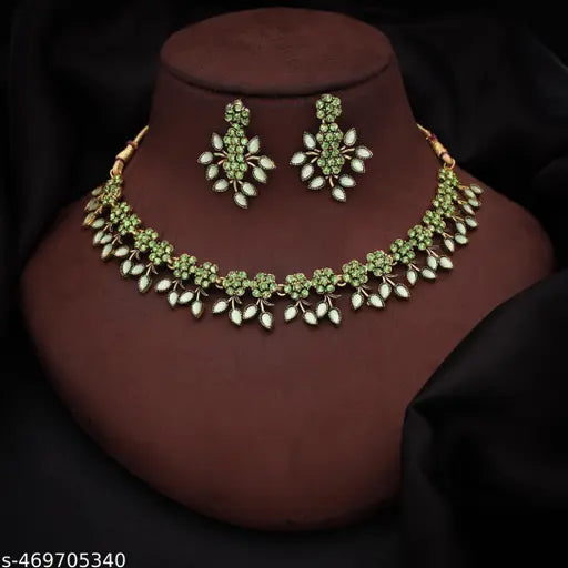 Mendigold Gold Polished White & Black AD Choker Necklace Jewelry Set and Matching Pair Of Earring